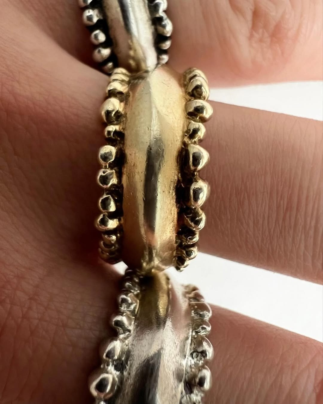 Mara Jewellery. Versoluna