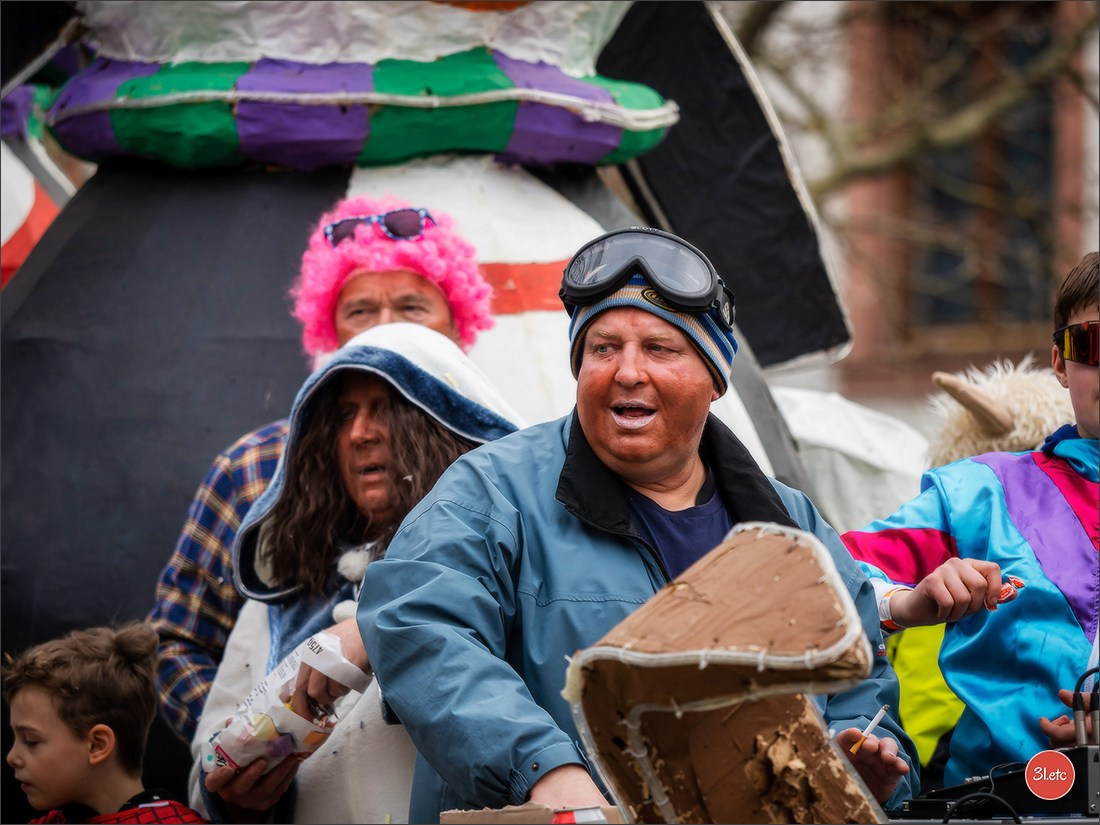Traditional February carnival. Music, dancing, costume performances. C. Photographe à Strasbourg | Portraits, Studio, Enfants, Événements