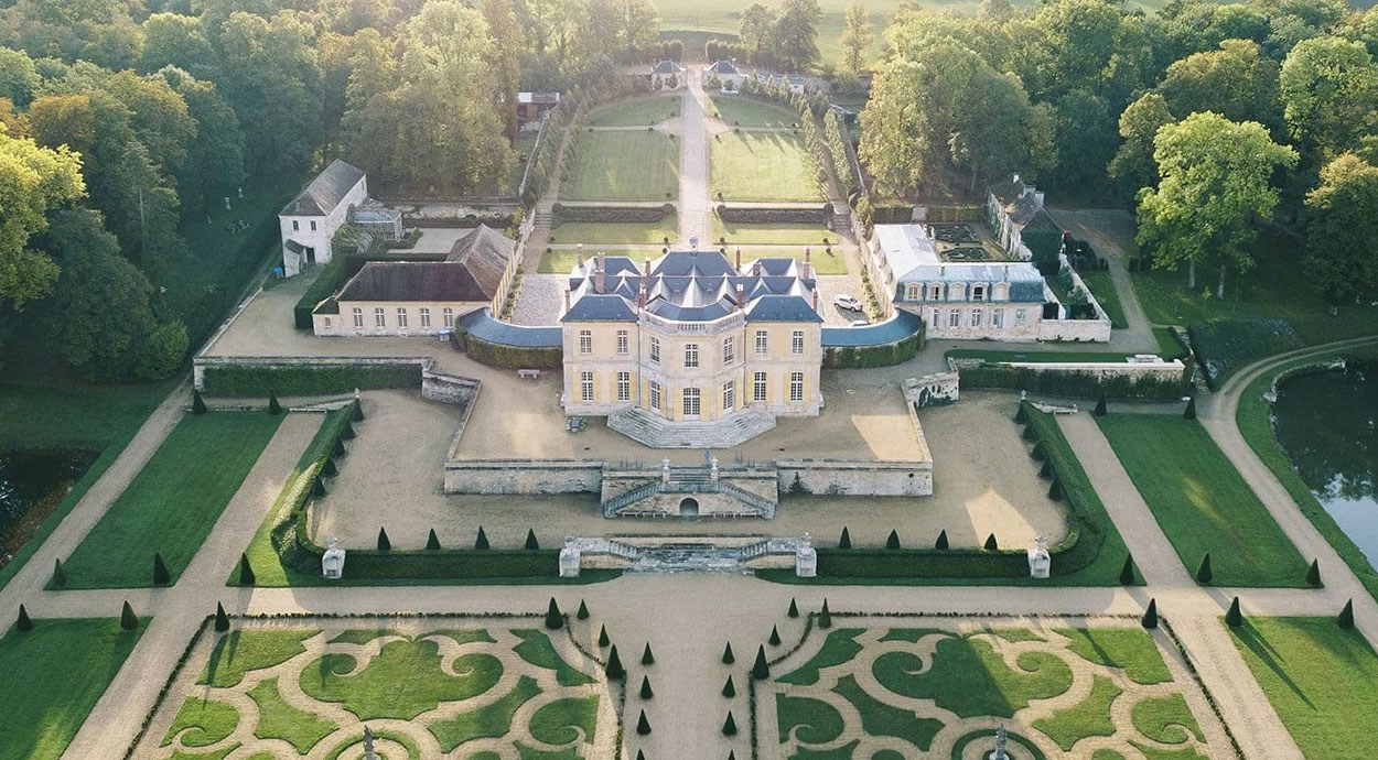 Best European Destination Wedding Locations | Luxury Wedding Photographer Europe. Destination Wedding Photographer Alex Pasarelu