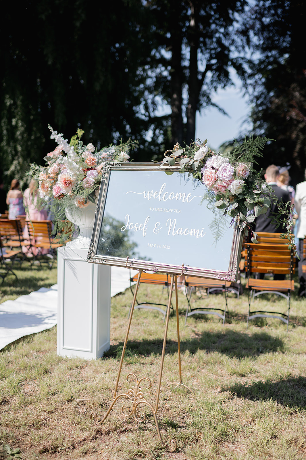 Austria wedding at Schloss Eckartsau. Photography and film. Wedding photographer and videographer based in Timisoara, Romania
