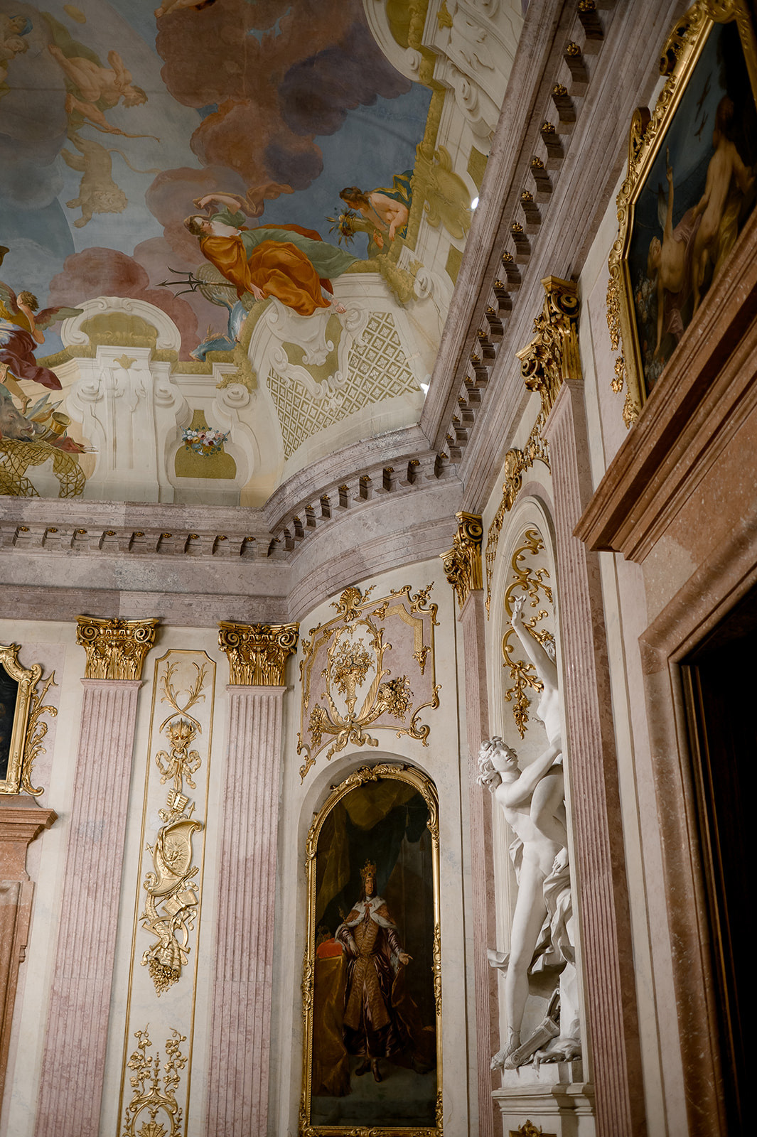 Austria wedding at Schloss Eckartsau. Photography and film. Wedding photographer and videographer based in Timisoara, Romania