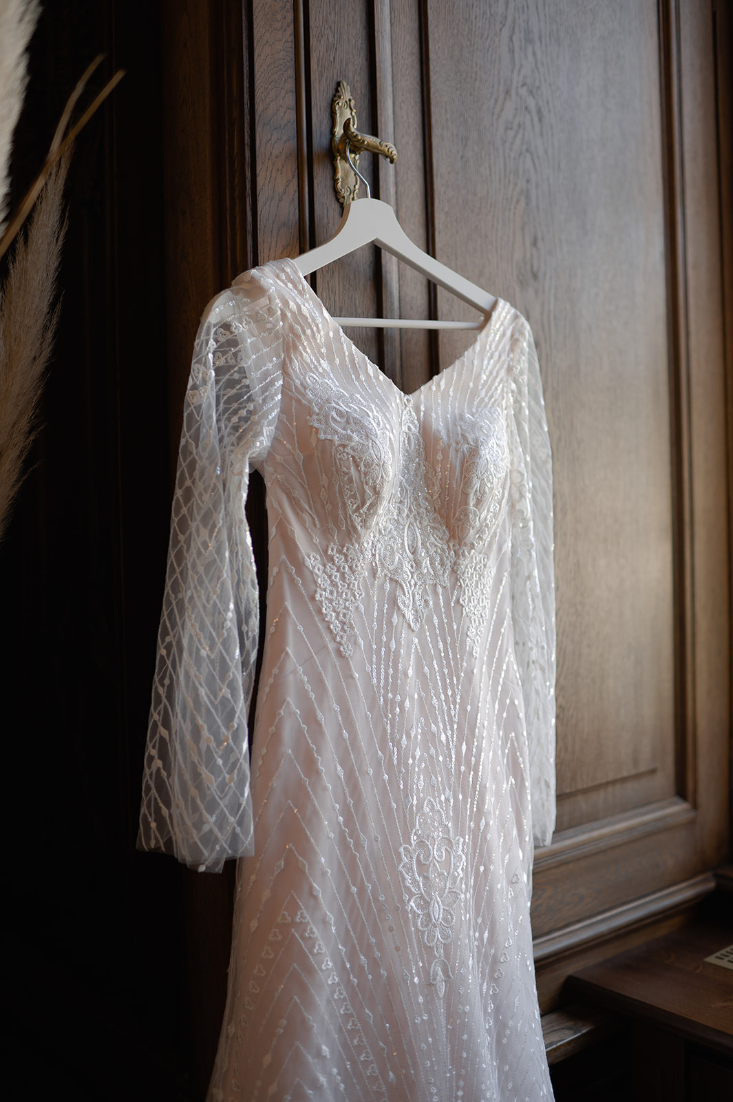 Austria wedding at Schloss Eckartsau. Photography and film. Wedding photographer and videographer based in Timisoara, Romania