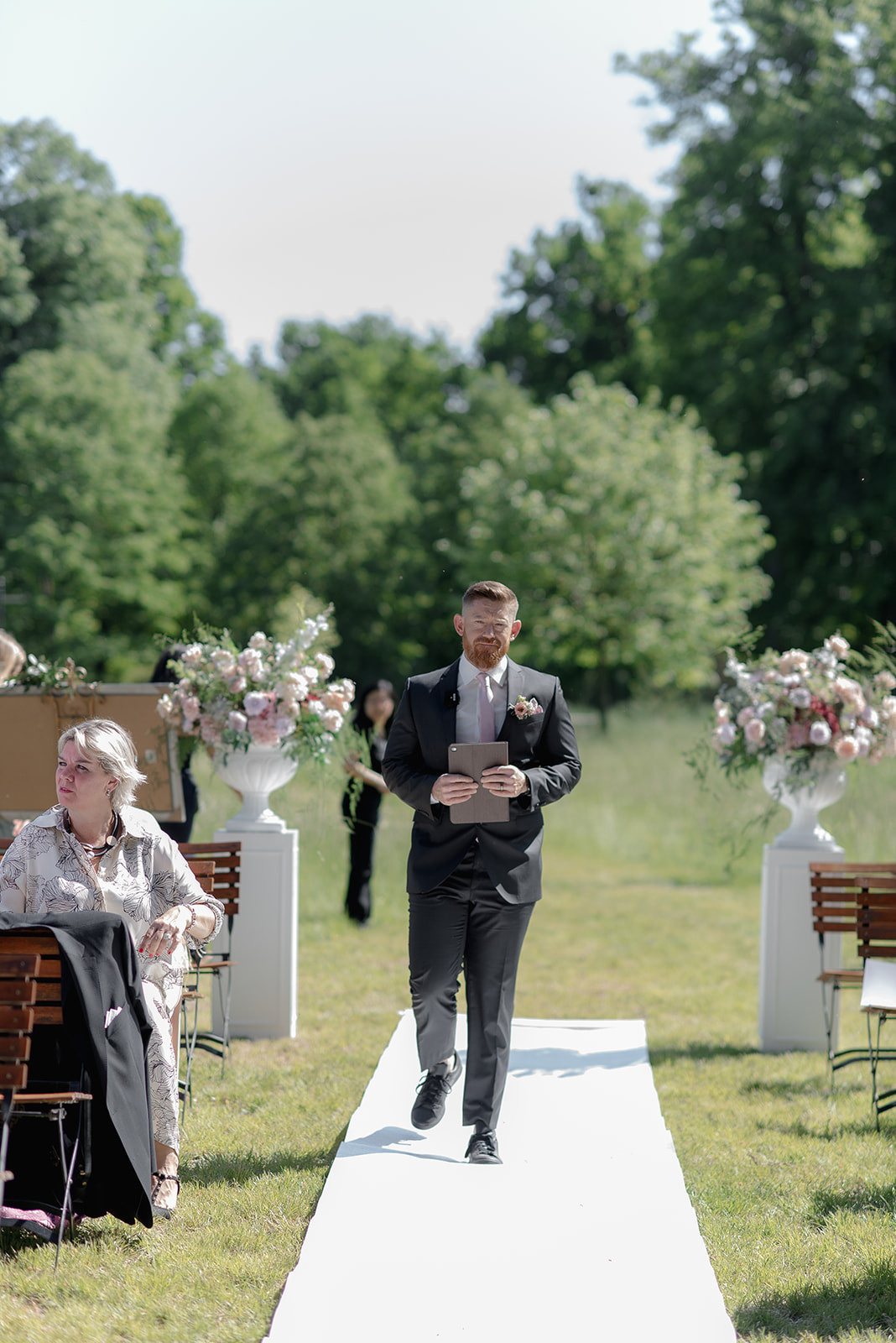 Austria wedding at Schloss Eckartsau. Photography and film. Wedding photographer and videographer based in Timisoara, Romania