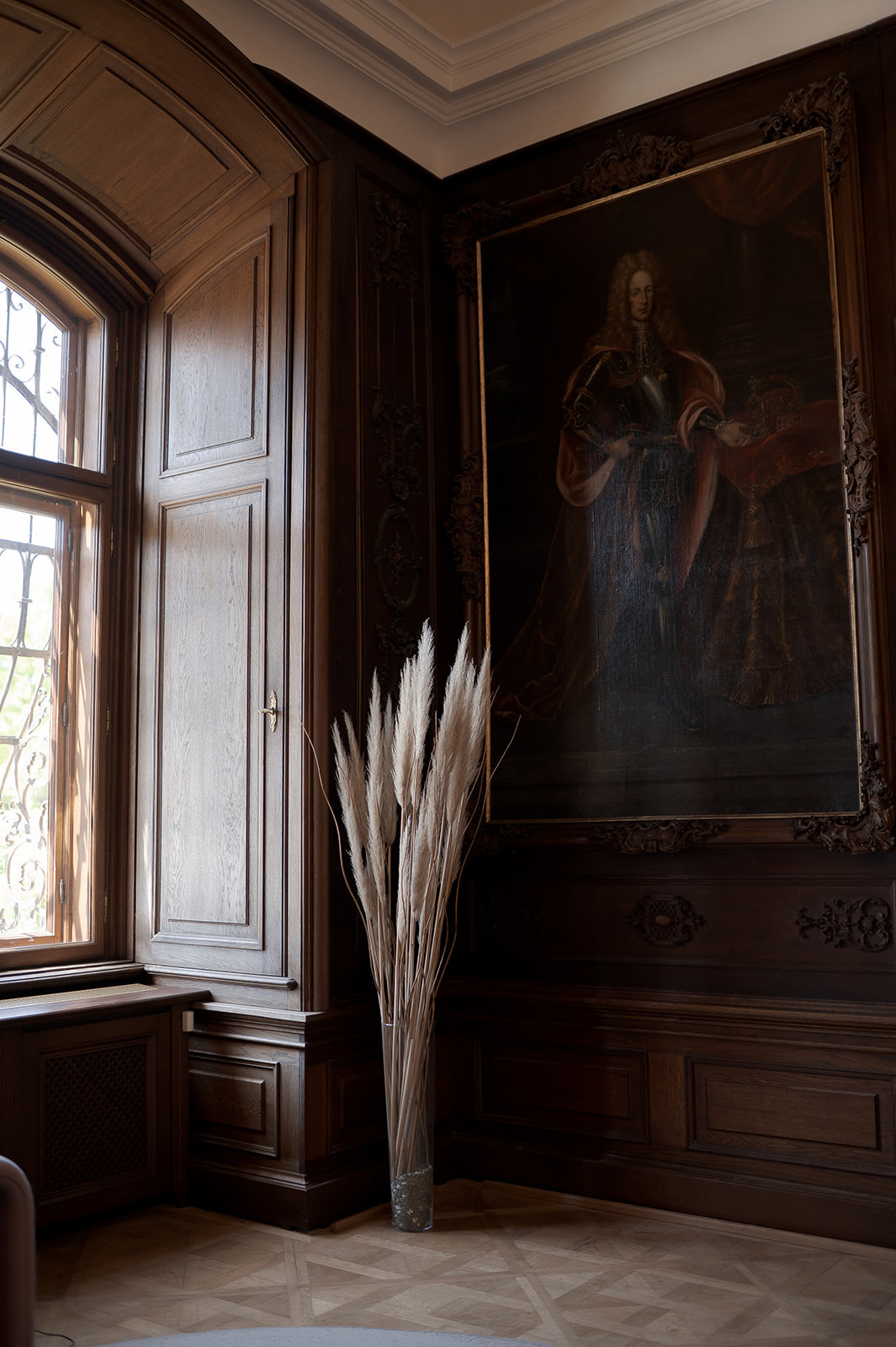 Austria wedding at Schloss Eckartsau. Photography and film. Wedding photographer and videographer based in Timisoara, Romania