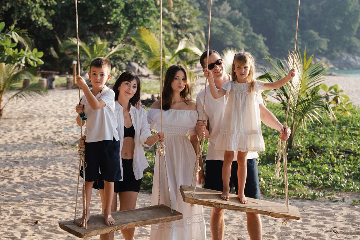 Family Photography in Hoi An | Natural & Candid Moments. Photographer in Hoi An — Veronika Guzenko. Natural photoshoots for couples, families and solo travelers. Book your shoot today