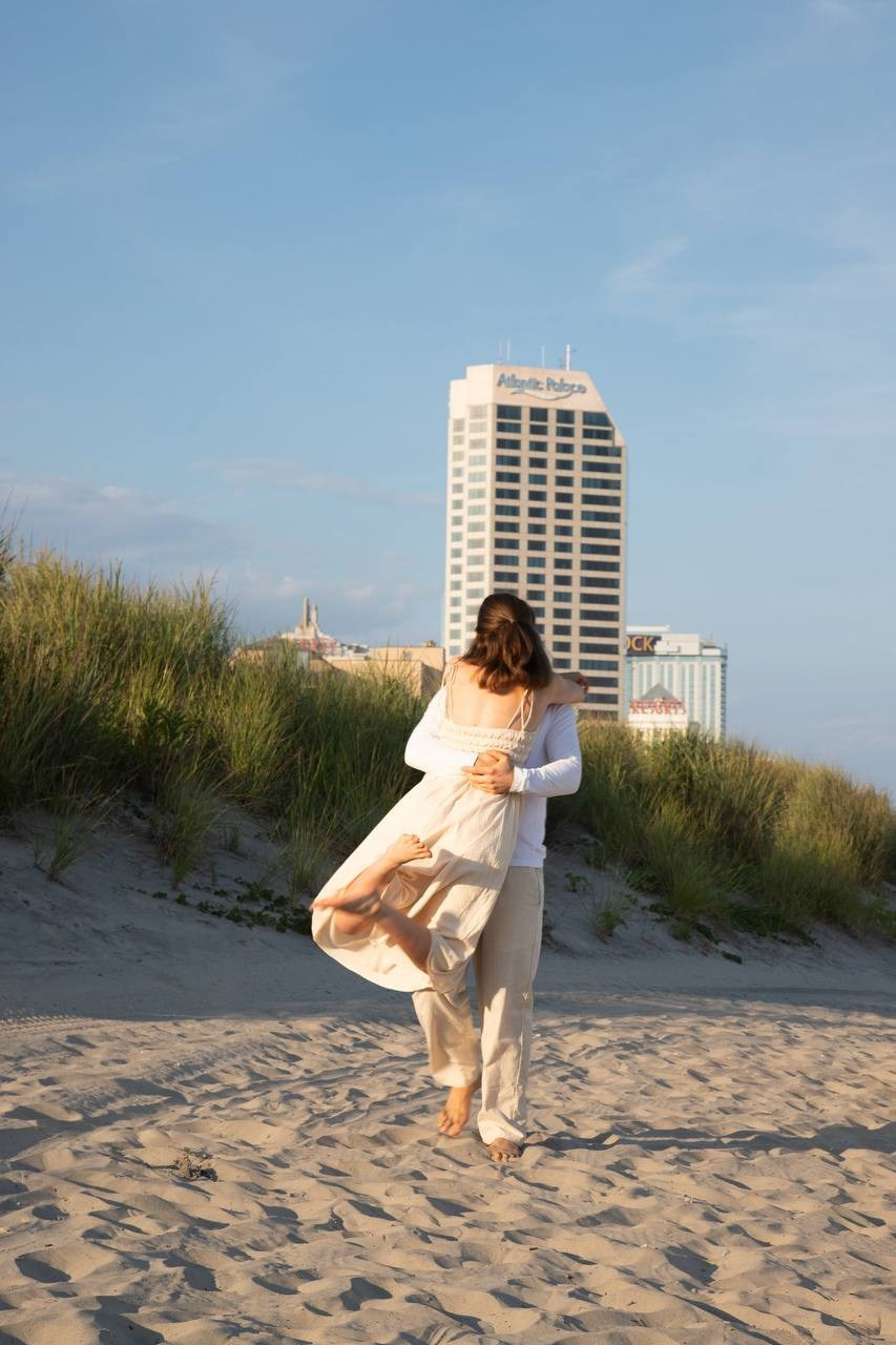 Beach pre wedding. Wedding Photographer & Videographer