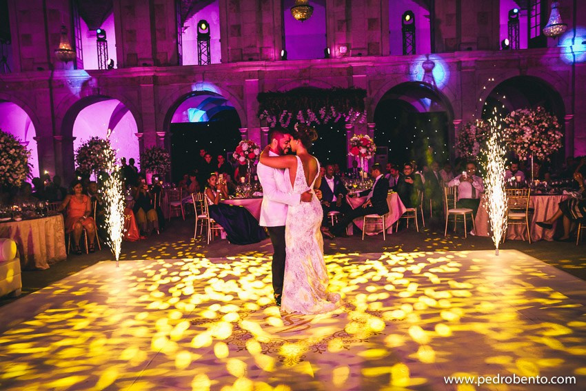 “Welcome To Our Show” — Destination Wedding Lisbon. Rui Mota Pinto Wedding Designer & Planner