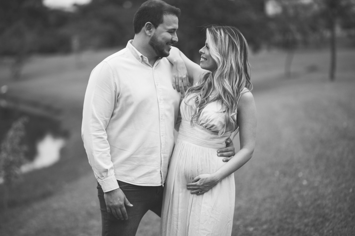Larissa e Rodrigo - Ensaio Gestante. Fotógrafa de Eventos em São Paulo e Sorocaba Kika Damasceno
