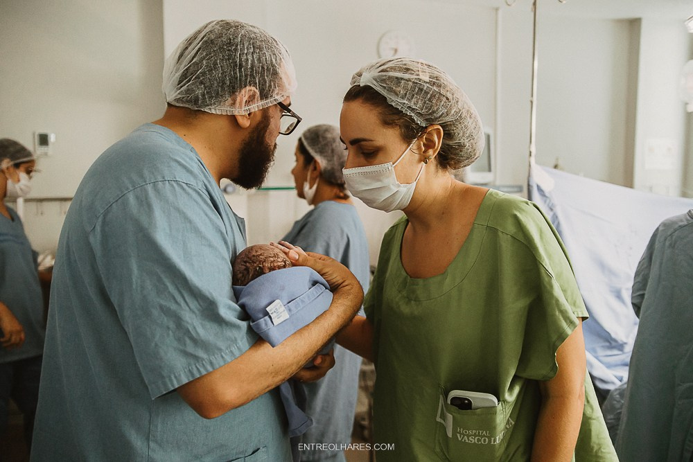O PARTO DO THEO. EntreOlhares Fotografia e Filmagem de Casamentos em Recife/PE e João Pessoa/PB — Momentos únicos eternizados com sensibilidade