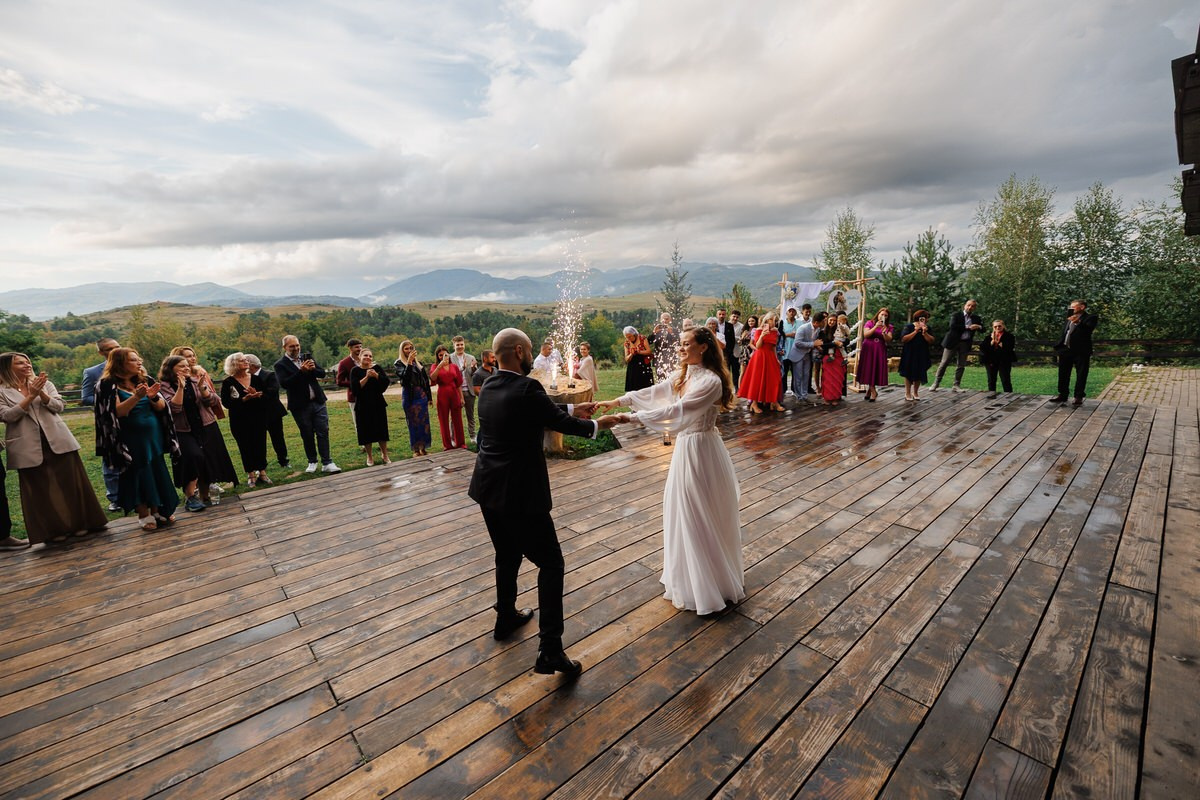 Paula + Robert. Wedding Photographer in Bucharest — Manu Ivanciu