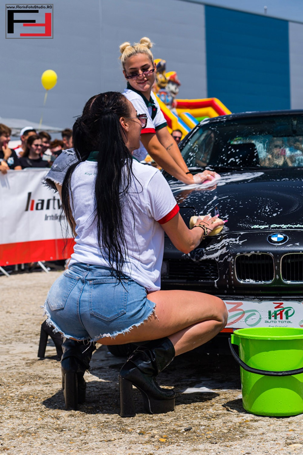 Car Wash @ Auto Total Business Show 2024. Studio foto Galati sexy — boudoir fotograf freelancer Florin Costache