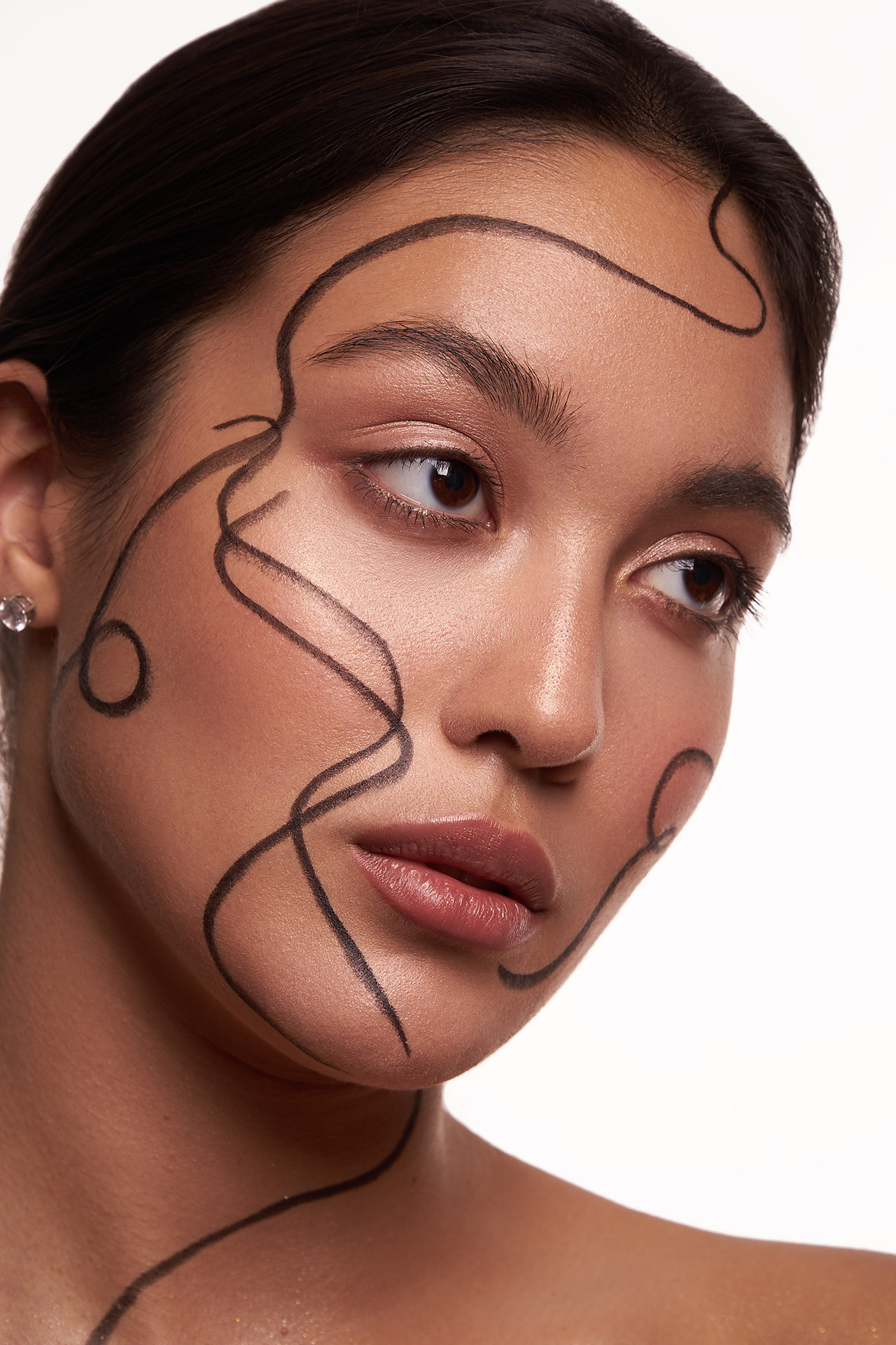 Beauty retouching portfolio. Maria Holman Retoucher