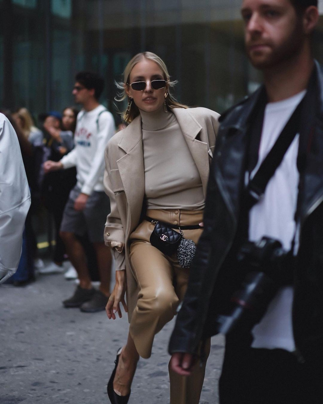 НЕДЕЛЯ МОДЫ. Julia Di |Fashion стрит стайл фотограф|видеомейкер в Милане и Париже