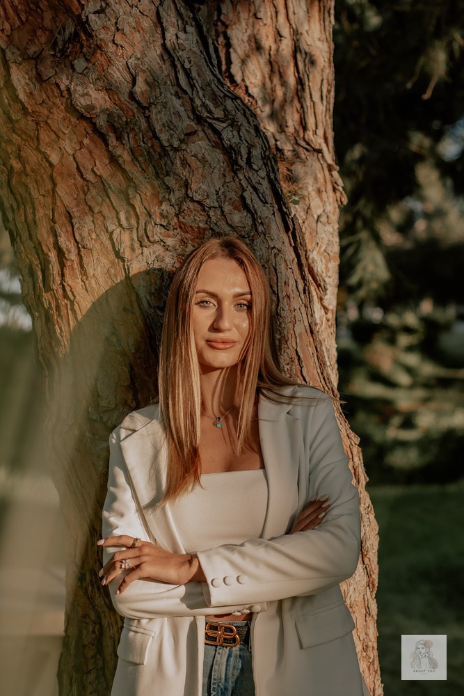 Picnic. Professional portrait photographer in Los Angeles | Axenia Haritonova