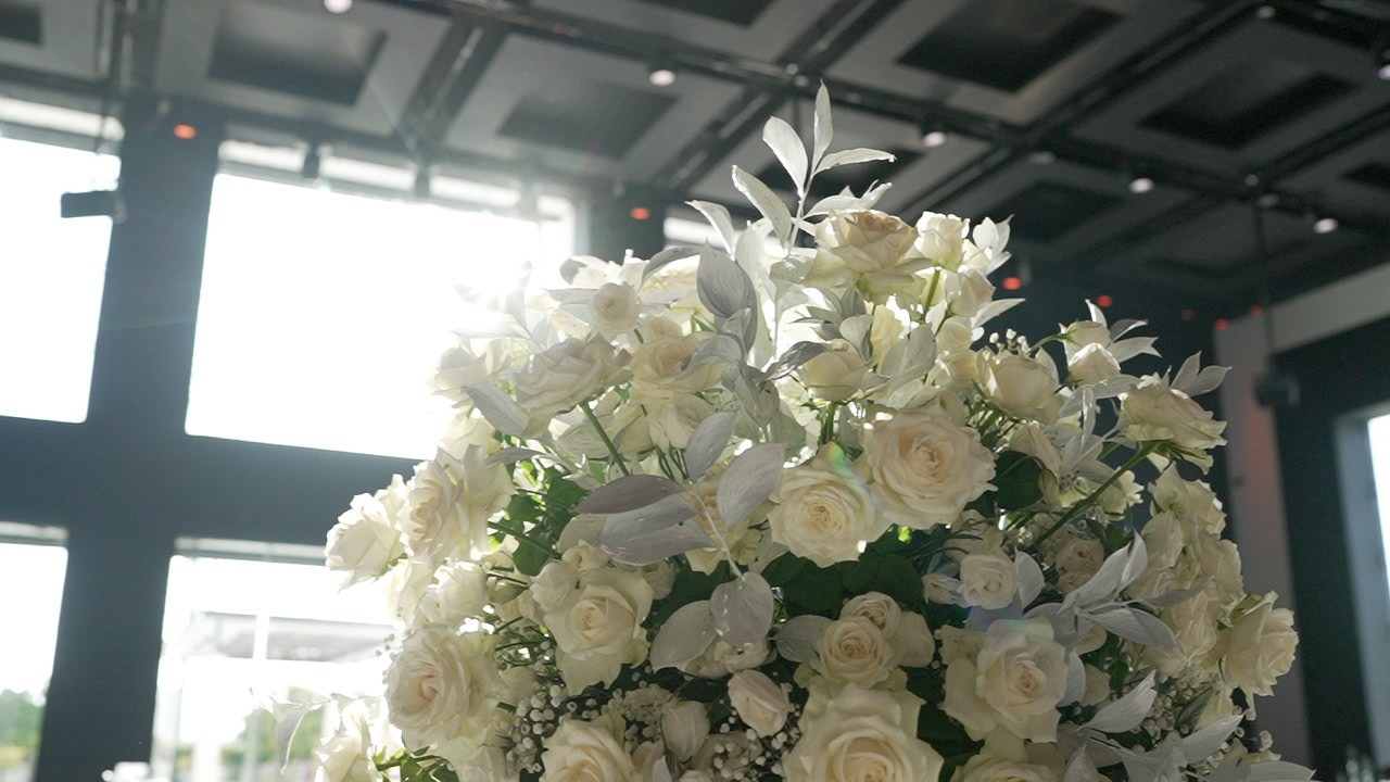 VIA / BASICO. Wedding and events photographers Studio Shalom