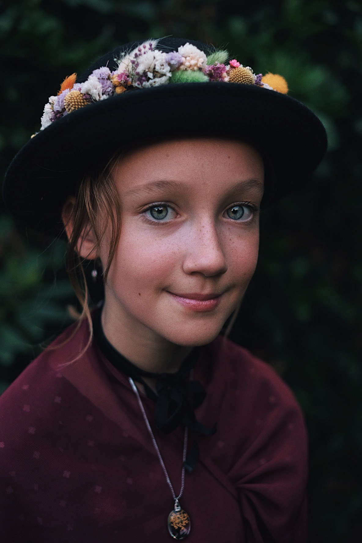 Outdoor Portraits. Sasha Silver Photography