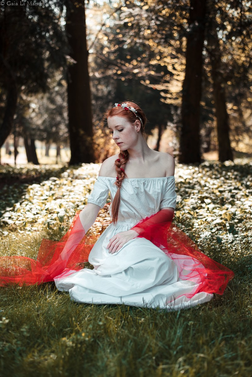 Ritratti Primavera Milano | Fotografie professionali all’aperto. Gaia Li Mandri – Fotografa a Milano & Ritratti su Commissione