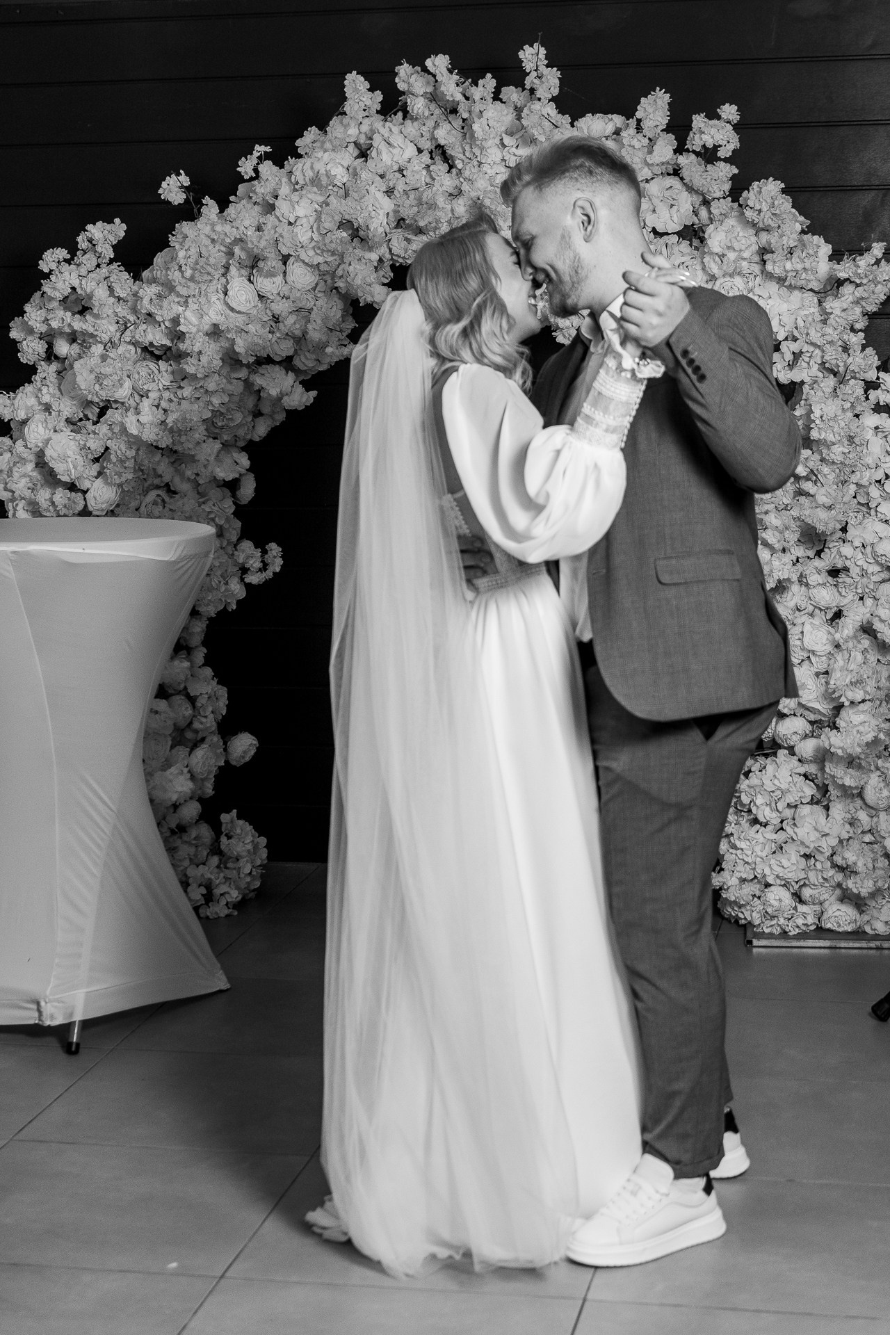 Праздники / семейные фото / свадьбы / свадебные фотосеты / репортажная съёмка