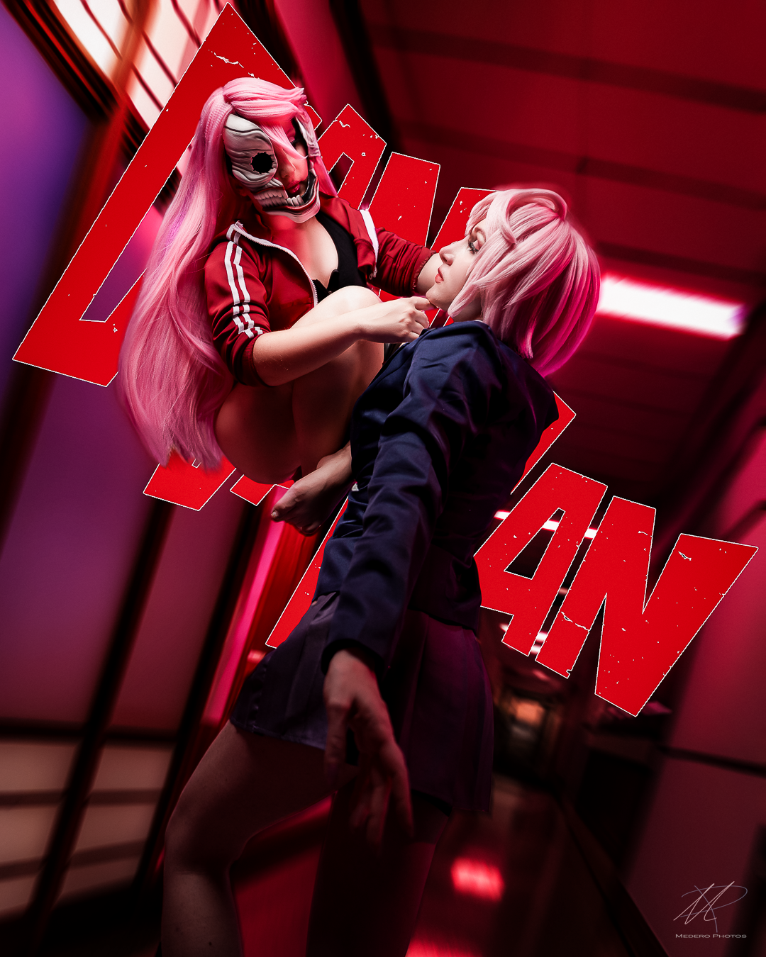 DanDaDan. Medero Photos