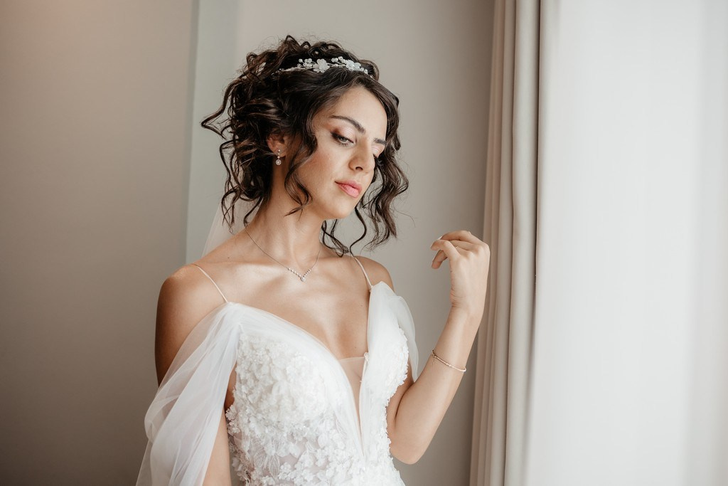 Isil si Radu by Fotograf nunta Iasi — Eduard Schiopu