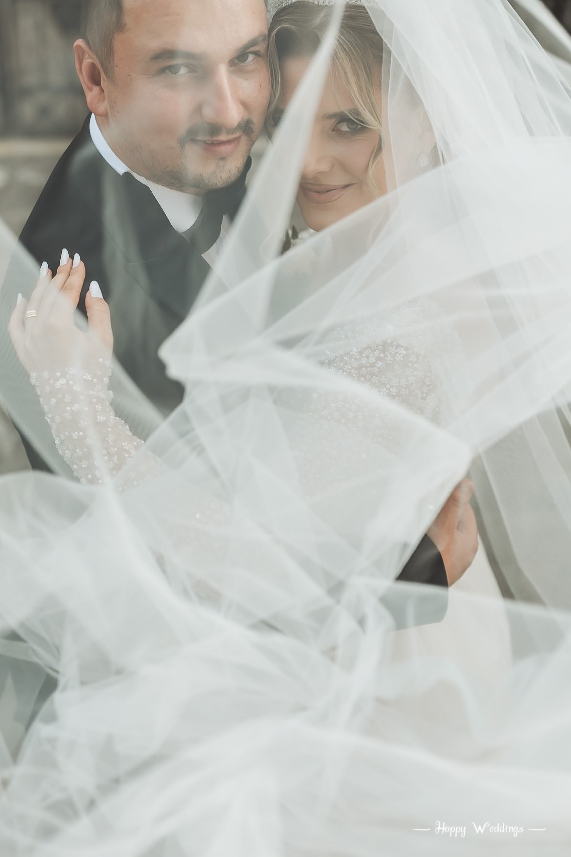 “Nunta lui Marius și Cristina # absolut LEGENDARĂ. Fotograf nuntă Bistrița | Fotograf botez & evenimente — Happy Weddings