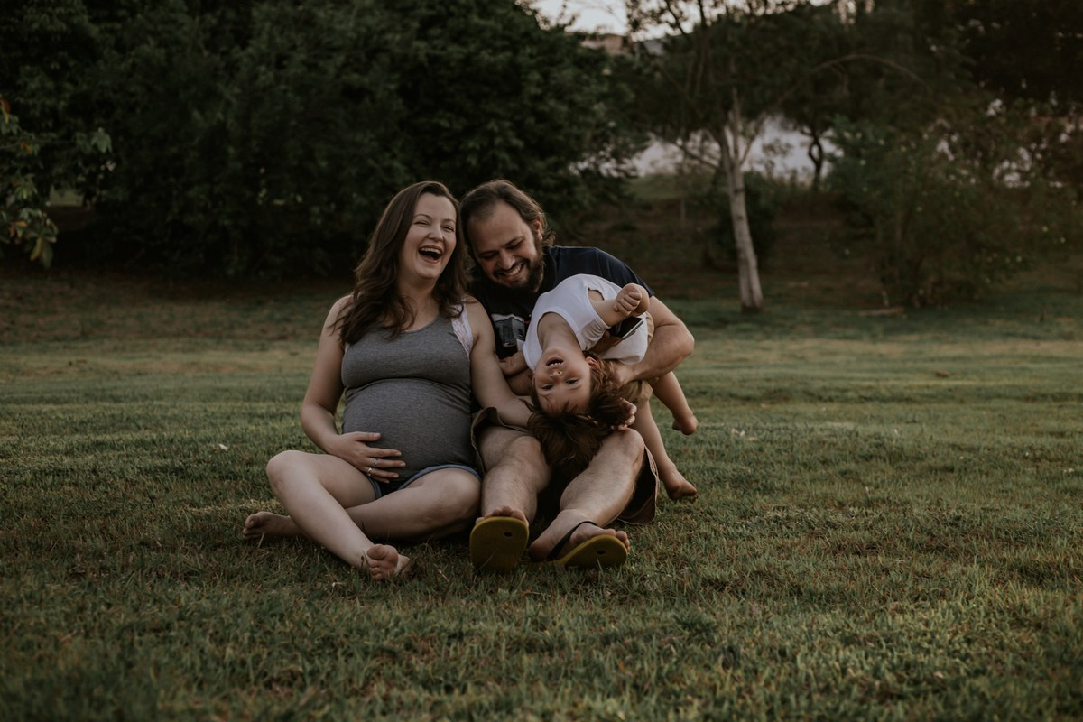 Luana, Victor e Theo a espera de Luísa. Fotógrafa de Eventos em São Paulo e Sorocaba Kika Damasceno