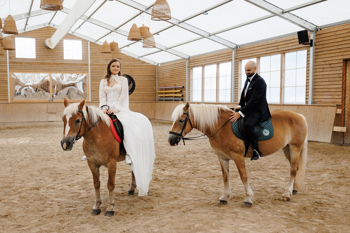 Paula + Robert. Wedding Photographer in Bucharest — Manu Ivanciu