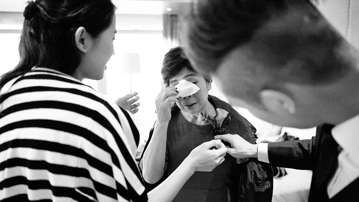 Pag & Ross – 12.12.2015 (Hong Kong). Emin Kuliyev — Award-Winning Wedding Photojournalist NYC & USA | Best Wedding Photographer Known for Candid, Timeless Moments