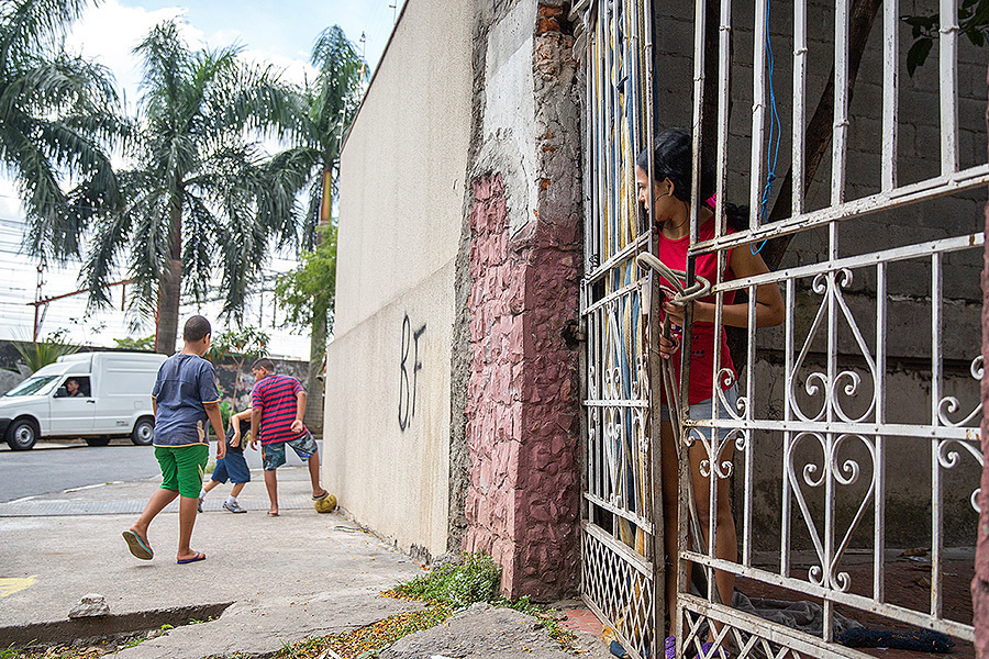 Wedding Brazil 2013 (21st – 25th April 2013). Emin Kuliyev — Award-Winning Wedding Photojournalist NYC & USA | Best Wedding Photographer Known for Candid, Timeless Moments
