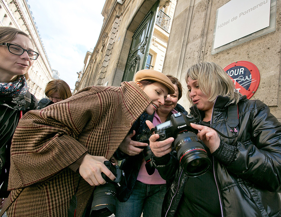 My Wedding Photography Workshops in Paris 11-16 April, 2012 – Behind t. Emin Kuliyev — Award-Winning Wedding Photojournalist NYC & USA | Best Wedding Photographer Known for Candid, Timeless Moments