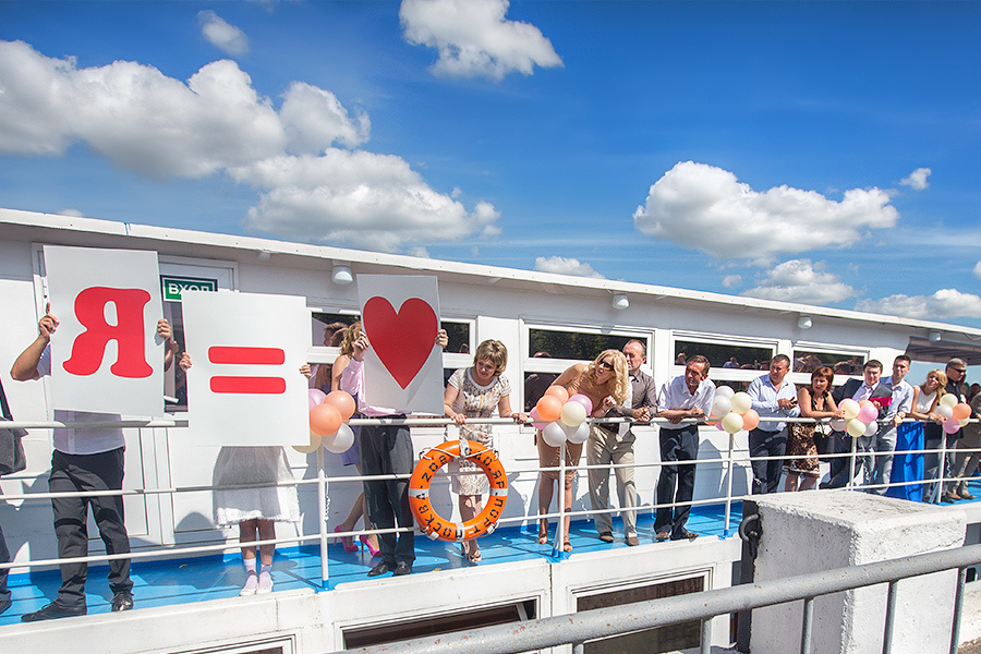 Ksenia & Artem  – Yaroslavl (Russia) 14.07.12. Emin Kuliyev — Award-Winning Wedding Photojournalist NYC & USA | Best Wedding Photographer Known for Candid, Timeless Moments