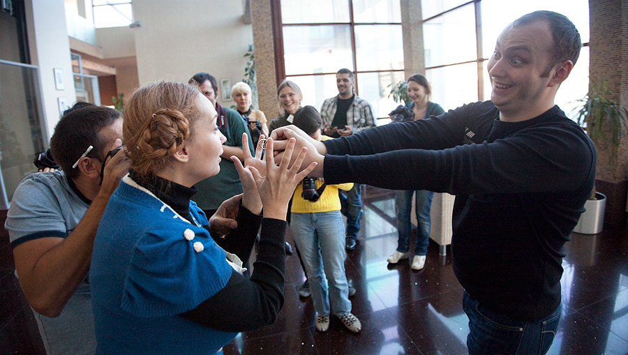 My Workshop in Moscow (Russia) 1-3 March, 2010 – Behind the scene. Emin Kuliyev — Award-Winning Wedding Photojournalist NYC & USA | Best Wedding Photographer Known for Candid, Timeless Moments