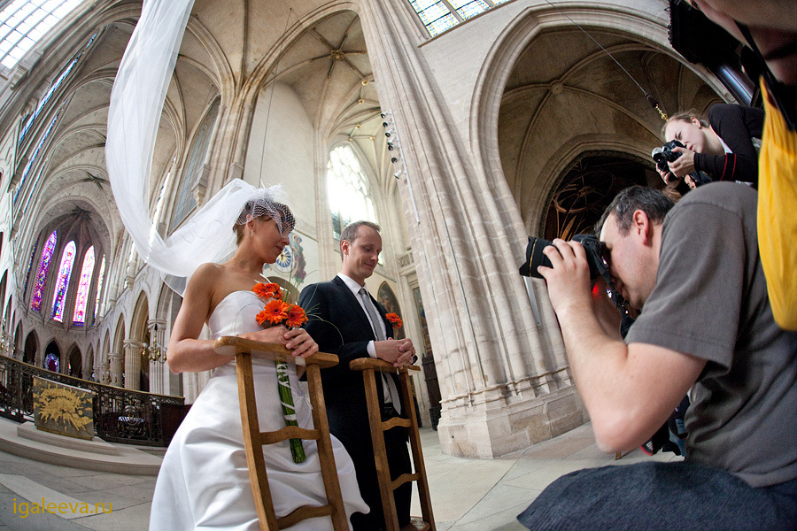 My Wedding Photography Workshops in Paris 18-21 April, 2011 – Behind t. Emin Kuliyev — Award-Winning Wedding Photojournalist NYC & USA | Best Wedding Photographer Known for Candid, Timeless Moments