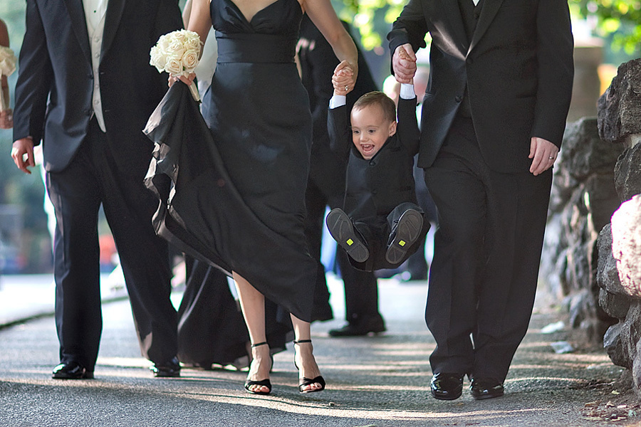 Matthew & Elizabeth – Wedding – 08/15/2009. Emin Kuliyev — Award-Winning Wedding Photojournalist NYC & USA | Best Wedding Photographer Known for Candid, Timeless Moments