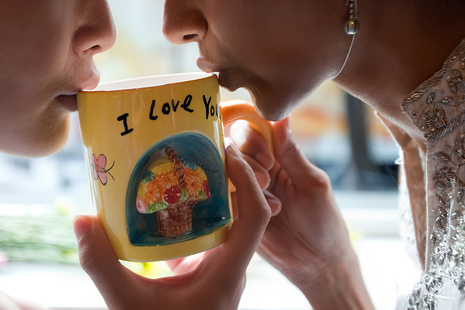 Sheela & Yuang – Engagement – 08/04/2009. Emin Kuliyev — Award-Winning Wedding Photojournalist NYC & USA | Best Wedding Photographer Known for Candid, Timeless Moments