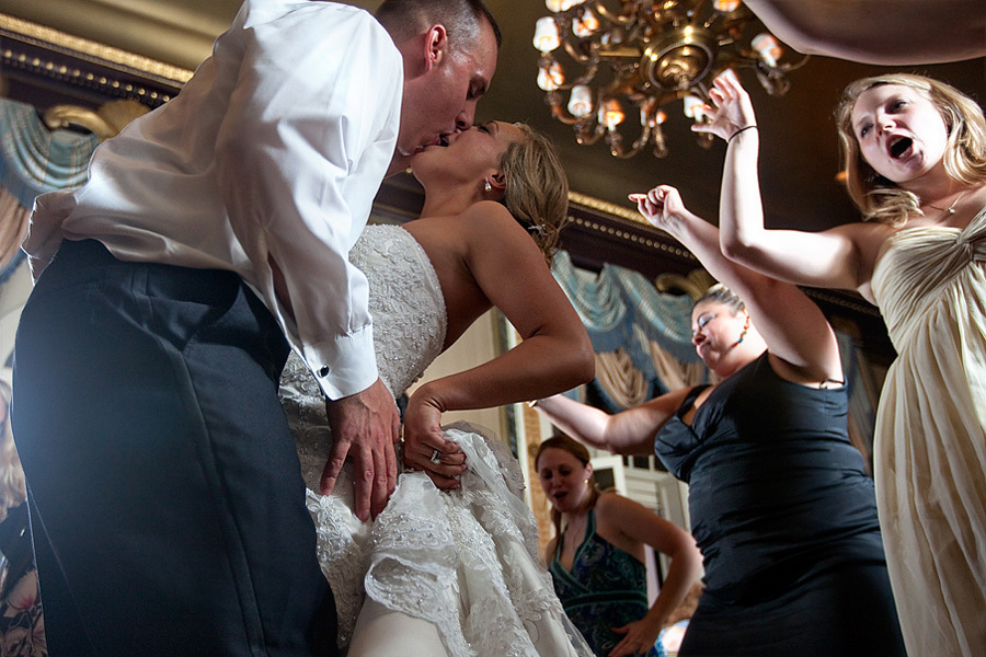 Matthew & Elizabeth – Wedding – 08/15/2009. Emin Kuliyev — Award-Winning Wedding Photojournalist NYC & USA | Best Wedding Photographer Known for Candid, Timeless Moments