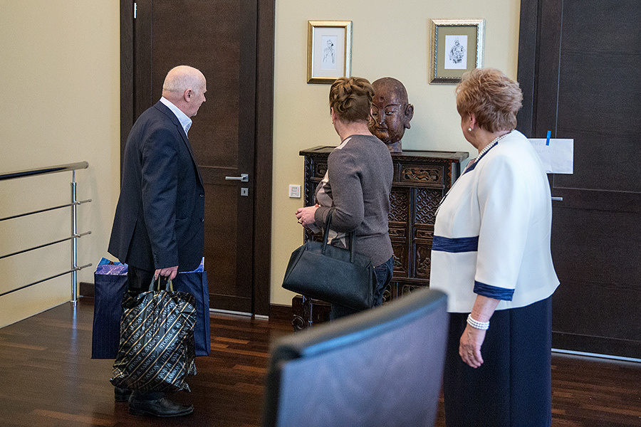 Margo & Alexey – (February, 2nd, 2013) Moscow (Russia). Emin Kuliyev — Award-Winning Wedding Photojournalist NYC & USA | Best Wedding Photographer Known for Candid, Timeless Moments