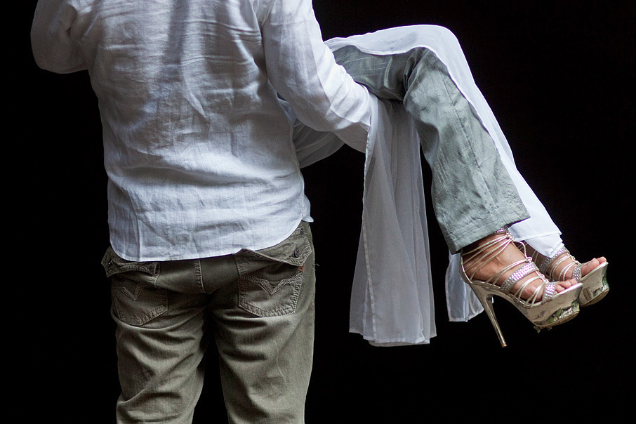 Sheela & Yuang – Engagement – 08/04/2009. Emin Kuliyev — Award-Winning Wedding Photojournalist NYC & USA | Best Wedding Photographer Known for Candid, Timeless Moments