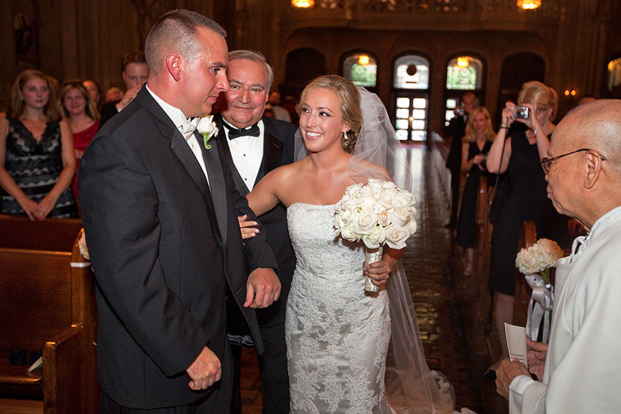 Matthew & Elizabeth – Wedding – 08/15/2009. Emin Kuliyev — Award-Winning Wedding Photojournalist NYC & USA | Best Wedding Photographer Known for Candid, Timeless Moments