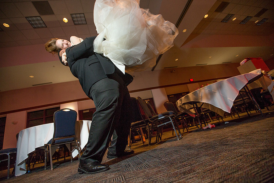 Genevieve & Josh– June 3rd,2012 – Minneapolis (Minnesota). Emin Kuliyev — Award-Winning Wedding Photojournalist NYC & USA | Best Wedding Photographer Known for Candid, Timeless Moments