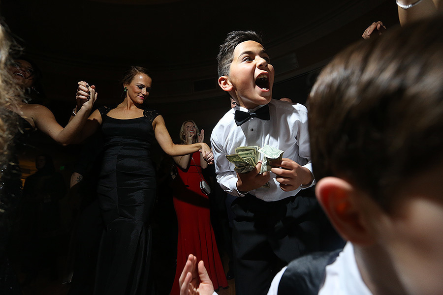 Niloufar & Ali –  – 11/28/2014 –  Oheka Castle,Huntington, NY. Emin Kuliyev — Award-Winning Wedding Photojournalist NYC & USA | Best Wedding Photographer Known for Candid, Timeless Moments