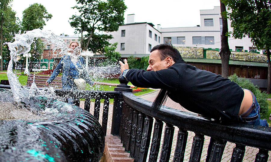 My Wedding Photography Workshop in Moscow (Russia) 6-14 June, 2010 – B. Emin Kuliyev — Award-Winning Wedding Photojournalist NYC & USA | Best Wedding Photographer Known for Candid, Timeless Moments