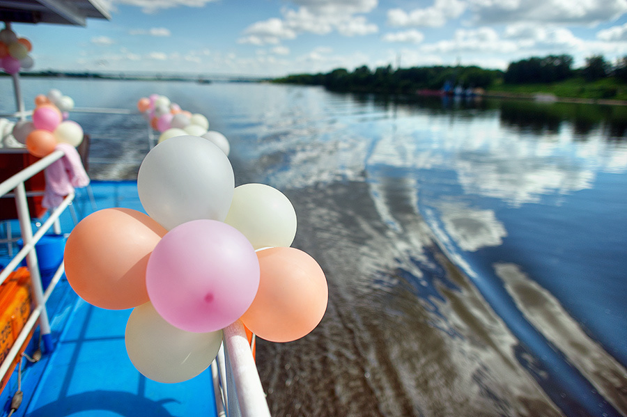 Ksenia & Artem  – Yaroslavl (Russia) 14.07.12. Emin Kuliyev — Award-Winning Wedding Photojournalist NYC & USA | Best Wedding Photographer Known for Candid, Timeless Moments