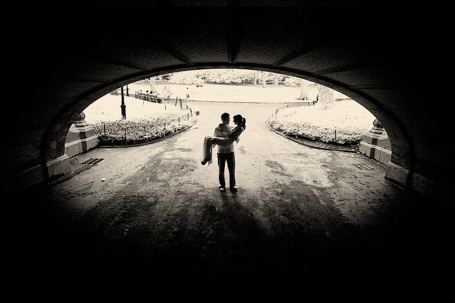 Sheela & Yuang – Engagement – 08/04/2009. Emin Kuliyev — Award-Winning Wedding Photojournalist NYC & USA | Best Wedding Photographer Known for Candid, Timeless Moments