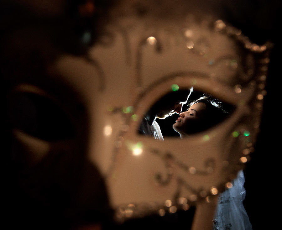 My Wedding Photography Workshops in Moscow (Russia) 22-28 March, 2011. Emin Kuliyev — Award-Winning Wedding Photojournalist NYC & USA | Best Wedding Photographer Known for Candid, Timeless Moments