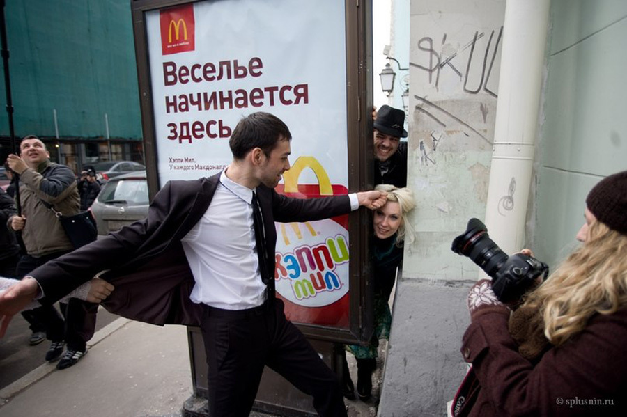 My Wedding Photography Workshops in Moscow 8-10 April, 2012 – Behind t. Emin Kuliyev — Award-Winning Wedding Photojournalist NYC & USA | Best Wedding Photographer Known for Candid, Timeless Moments