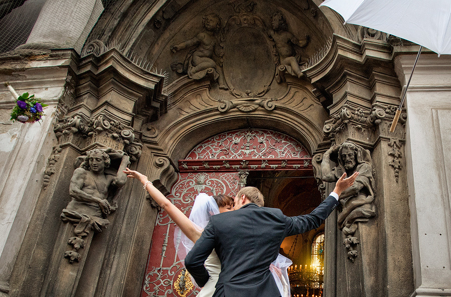 My Wedding Photography Workshop in Europe 27-30 September, 2010 – Behi. Emin Kuliyev — Award-Winning Wedding Photojournalist NYC & USA | Best Wedding Photographer Known for Candid, Timeless Moments