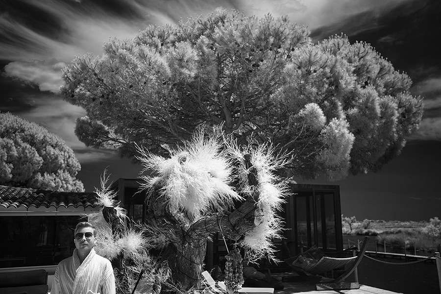 Yulia & Slava wedding (Le Mas de la Fouque ,France) – 6.14.2014 (Day T. Emin Kuliyev — Award-Winning Wedding Photojournalist NYC & USA | Best Wedding Photographer Known for Candid, Timeless Moments