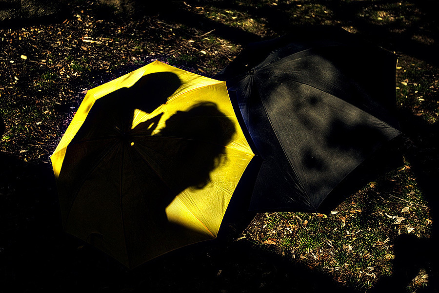 Connie & Bryan – E-Session (November, 6th, 2009). Emin Kuliyev — Award-Winning Wedding Photojournalist NYC & USA | Best Wedding Photographer Known for Candid, Timeless Moments