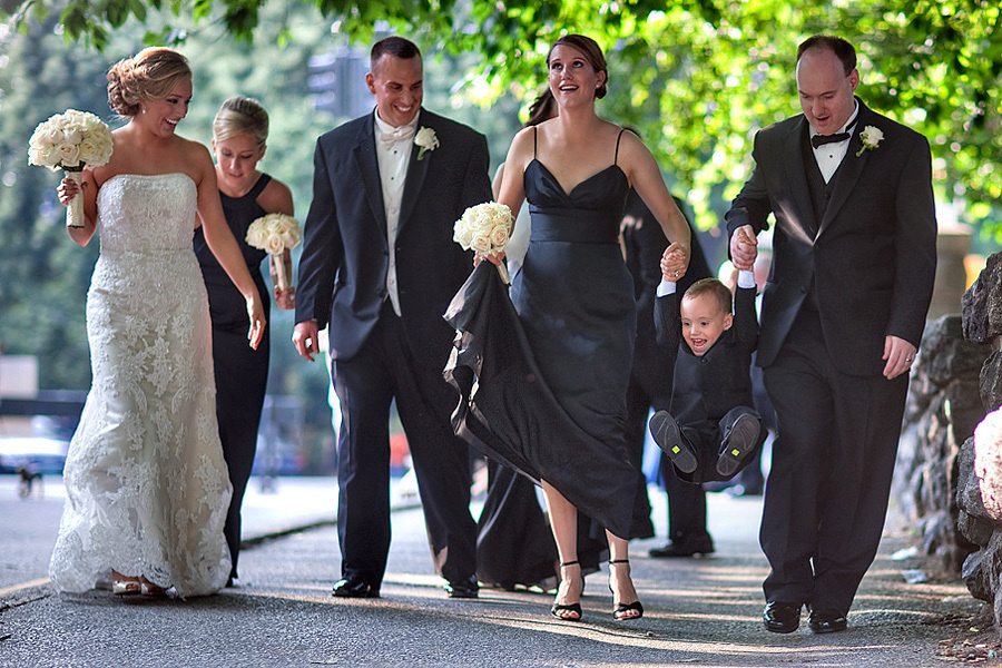 Matthew & Elizabeth – Wedding – 08/15/2009. Emin Kuliyev — Award-Winning Wedding Photojournalist NYC & USA | Best Wedding Photographer Known for Candid, Timeless Moments